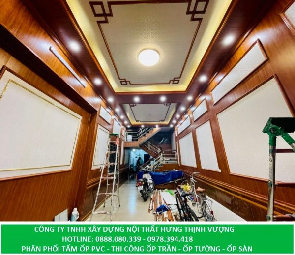 CẢI TẠO NHÀ CŨ BẰNG TẤM ỐP PVC